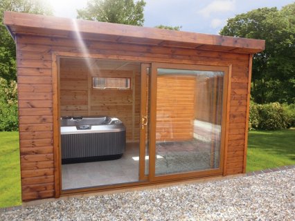 Wooden Hot Tub Rooms