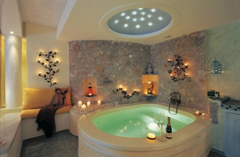 Hotels With in Room Jacuzzi