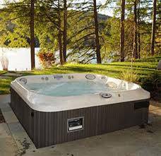 hot tub brands in des moines iowa