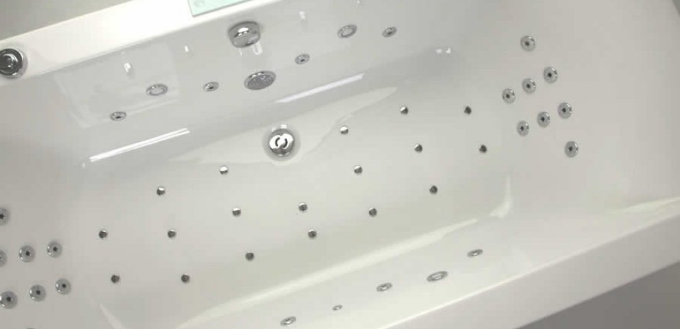 Jacuzzi bath buy UK