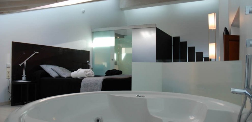 Jacuzzi bath Hotels Lancashire