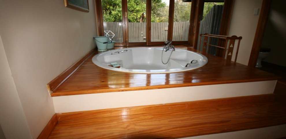 Jacuzzi bath images