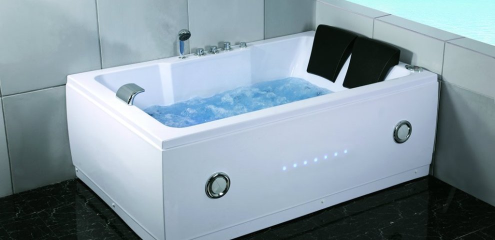 Jacuzzi Bathtubs for 2