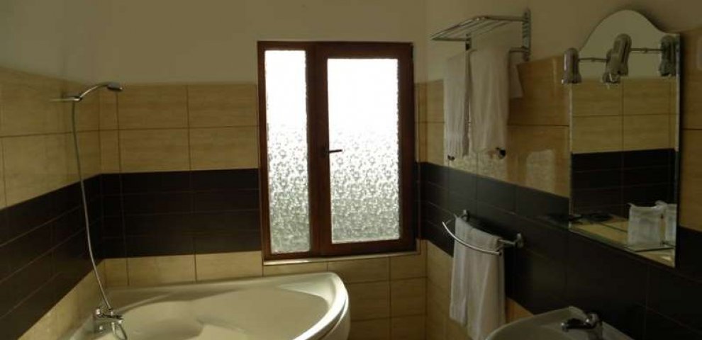 Jacuzzi Hotel Vama Veche