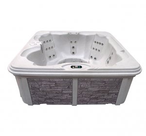 2 person Jacuzzi tub outdoor