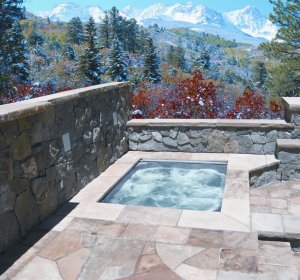Hot tub cover for snow