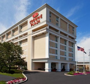 Hotels with Jacuzzi in Lebanon PA