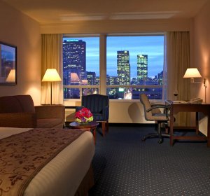 Jacuzzi Hotel in Toronto