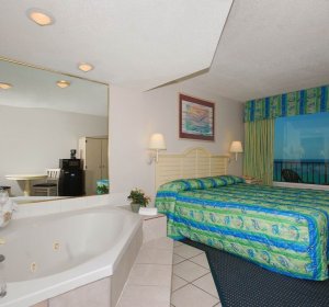 Jacuzzi rooms in Panama City FL