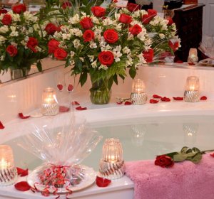 Jacuzzi Suites in Daytona Beach FL